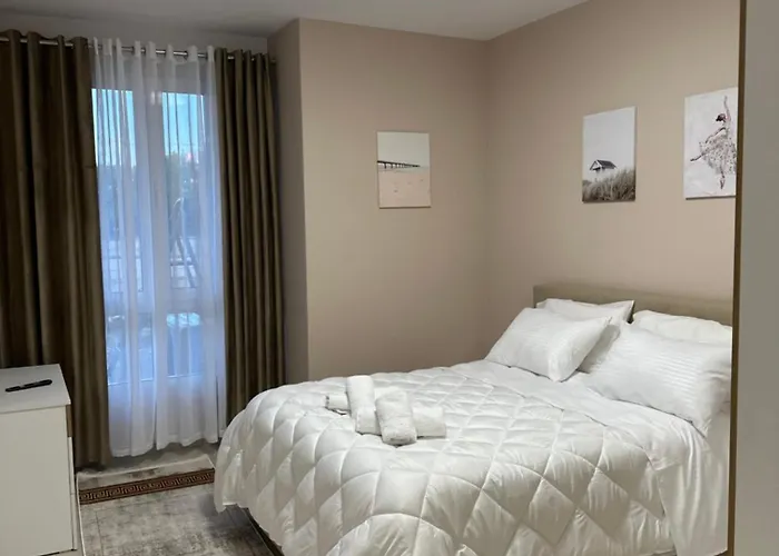 Cozy And Modern 1br With Full Kitchen דירה *